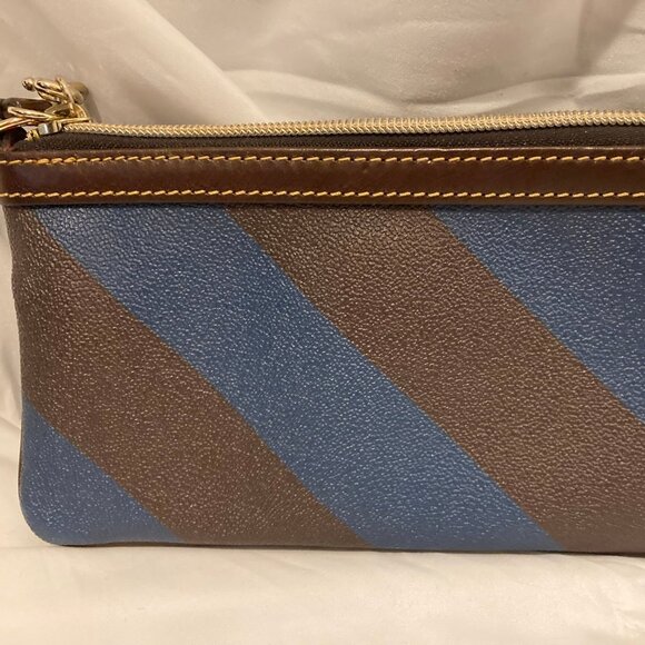 NWOT DOONEY & BOURKE stripped pouchette handbag wristlet - Picture 3 of 4